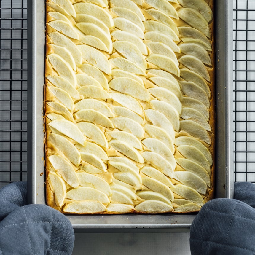 Apple Caramel Cheesecake Bars Step 4