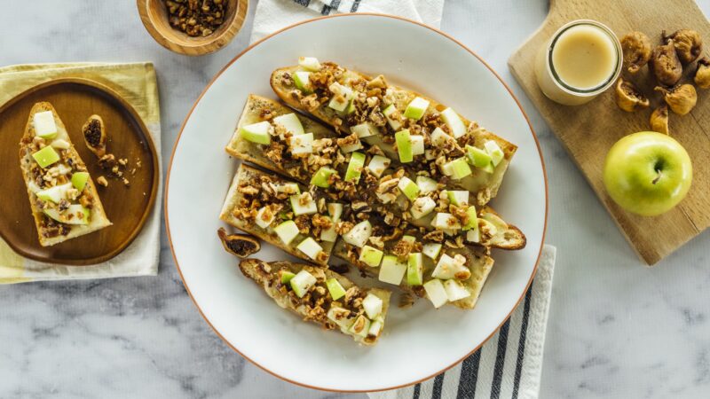 Brie and Fig Bruschetta Hero
