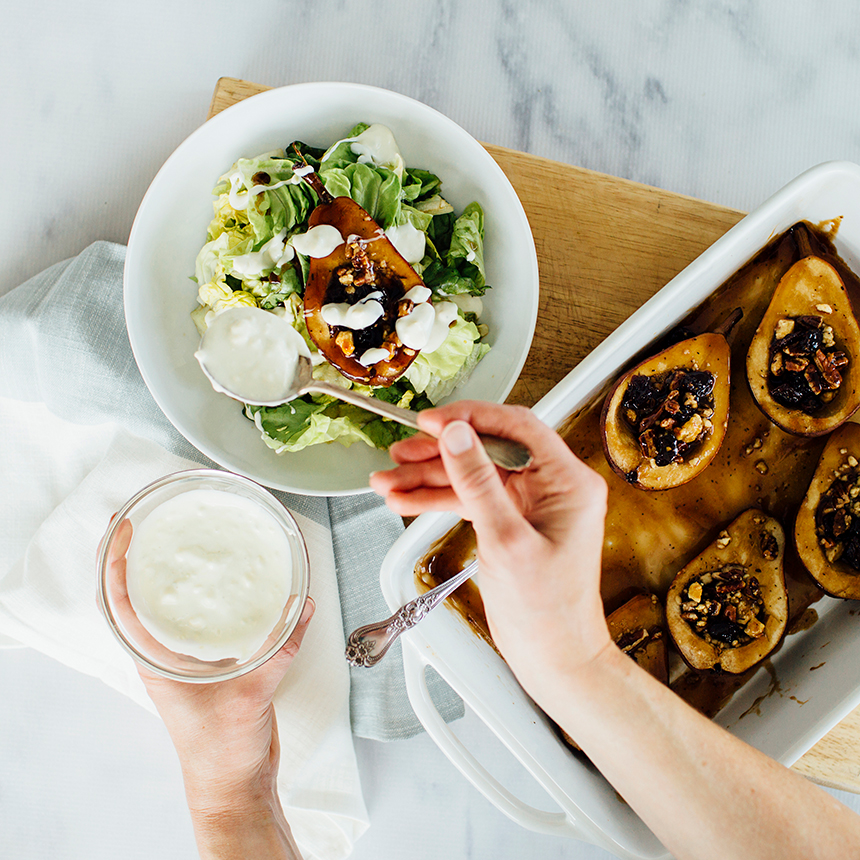 Roasted Pear Salad Step5 drizzle blue cheese dressing