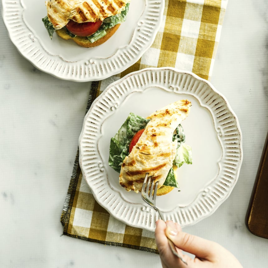 Texas Toast Caesar Chicken Burger Step4