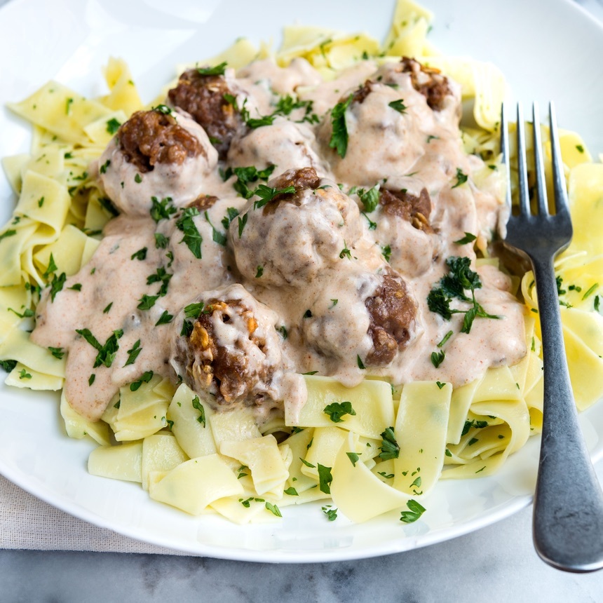 add cooked meatballs 1