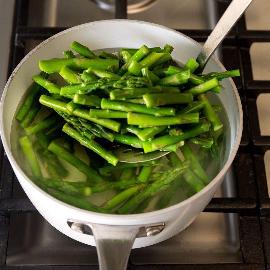 blanch the asparagus