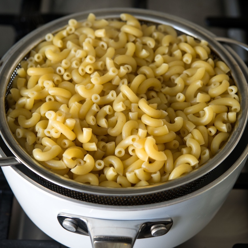 cook macaroni 1