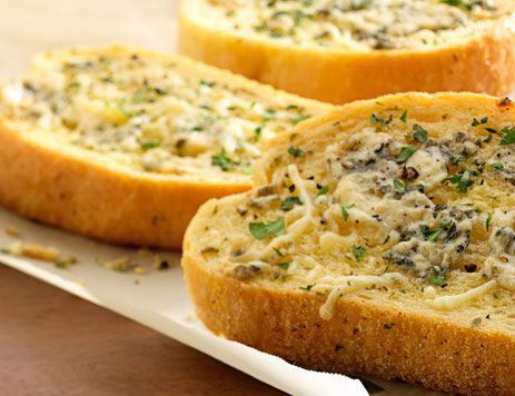 Herb and Blue Cheese New York Bakery Texas Toasts