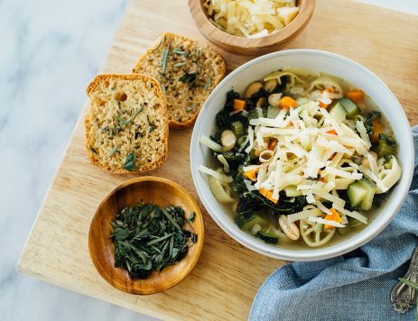 Minestrone Soup with Crispy Toasts