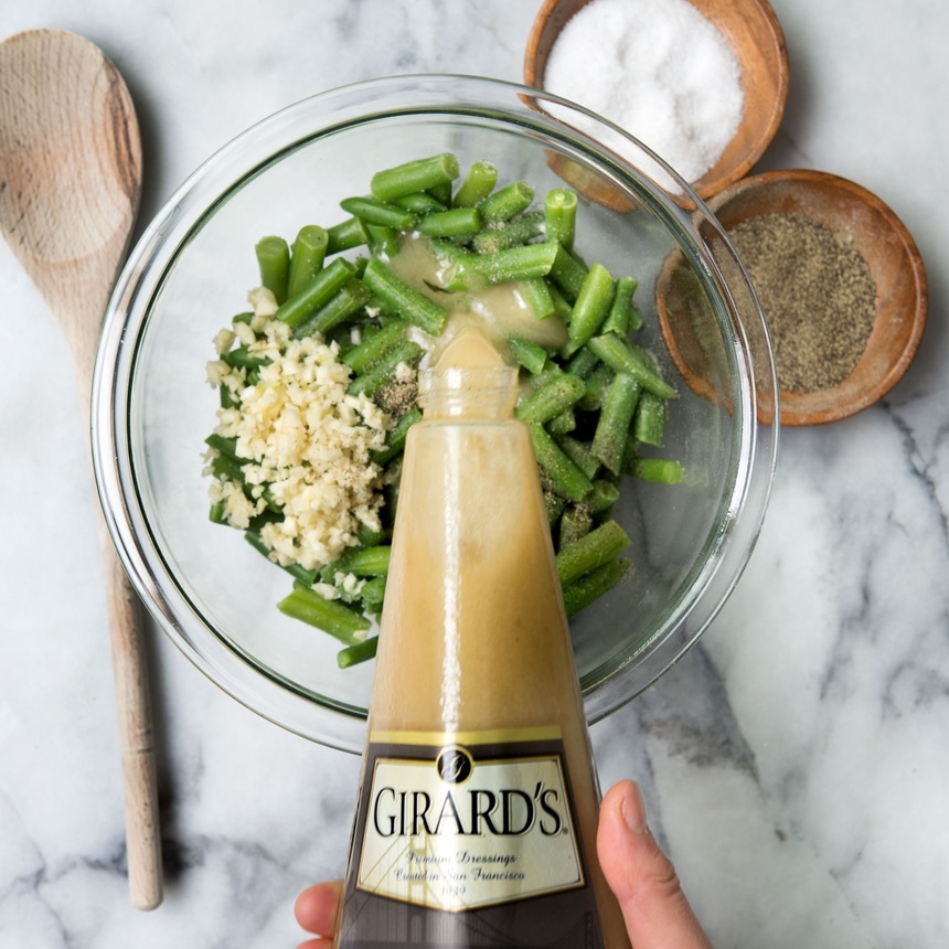 mix dressing and green beans
