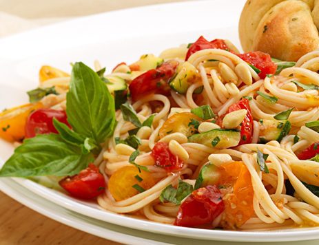 Roasted Cherry Tomatoes with Spaghetti