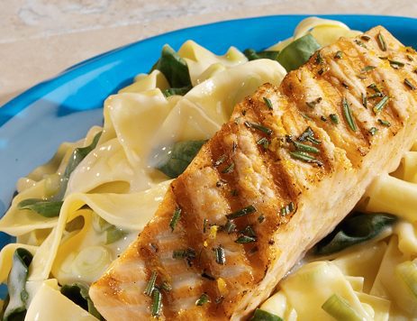 Salmon With Creamy Noodles and Spinach