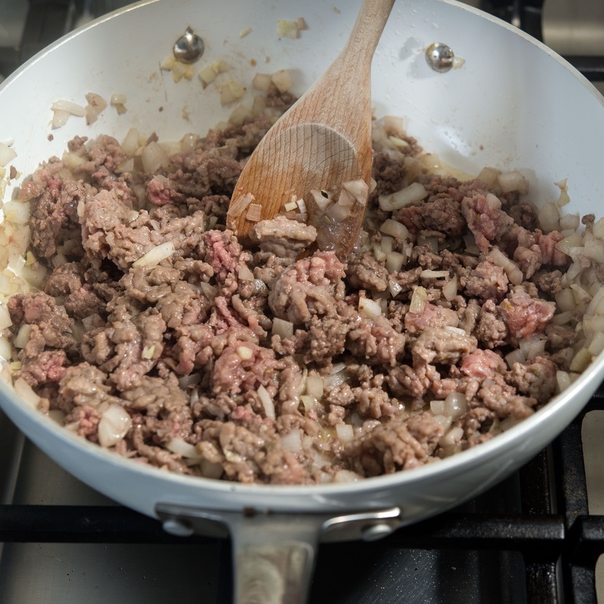 saute ground beef