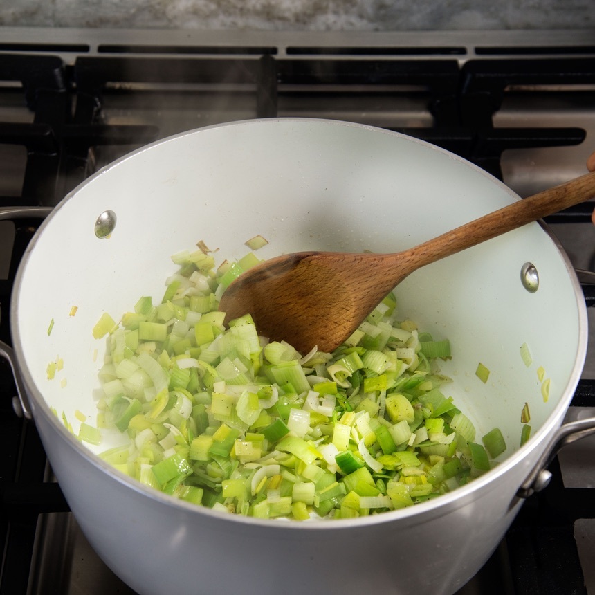 cook leeks and garlic