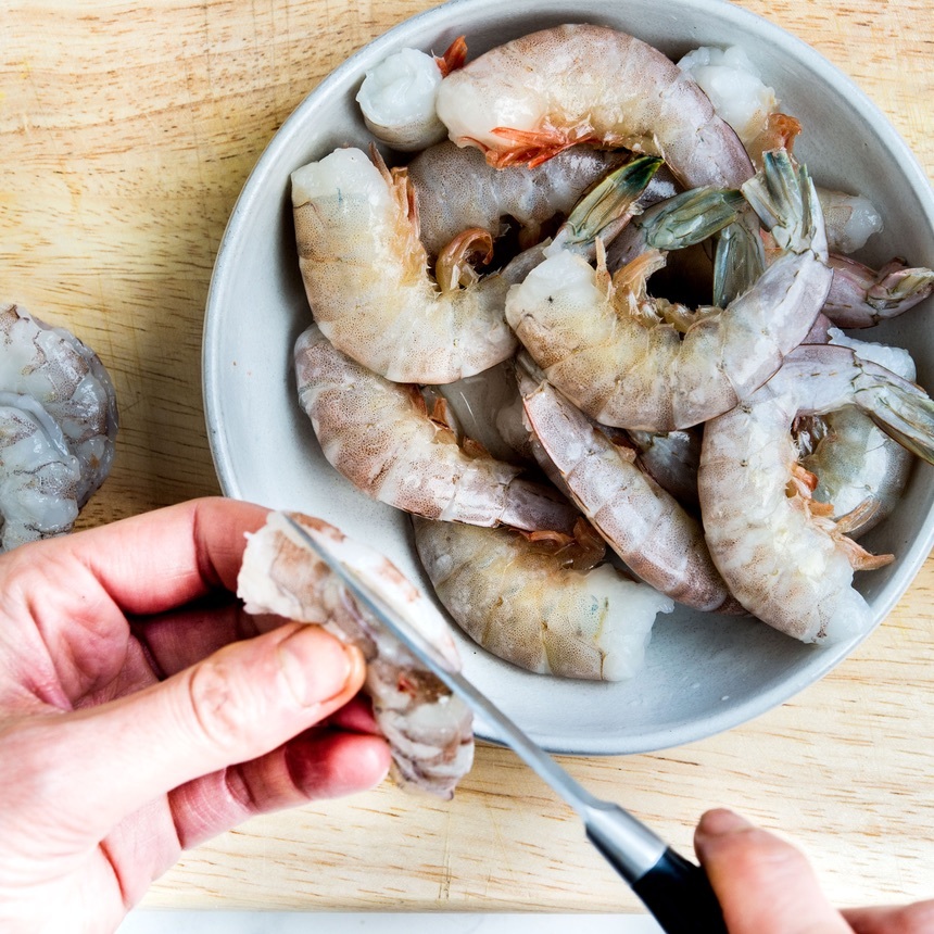 devein the shrimp