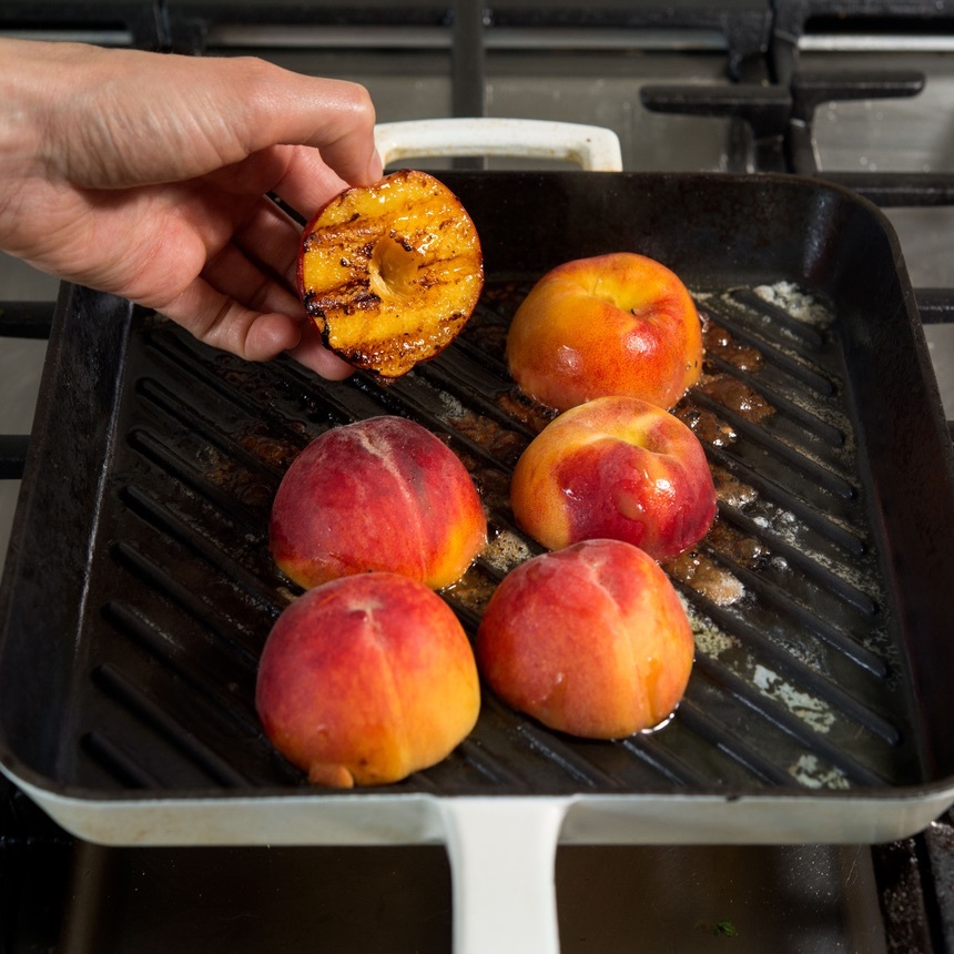 grill the peaches 1