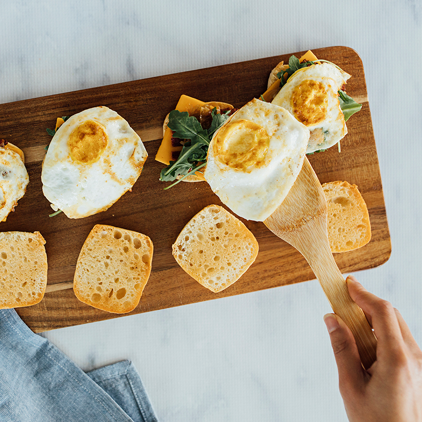BaconEggBreakfastSandwichwithGrits Step7A