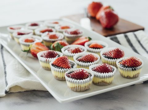 Strawberry Cheesecake Mini-Bites