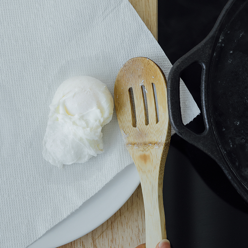 Lox Benedict with Dandelion Greens Step3b