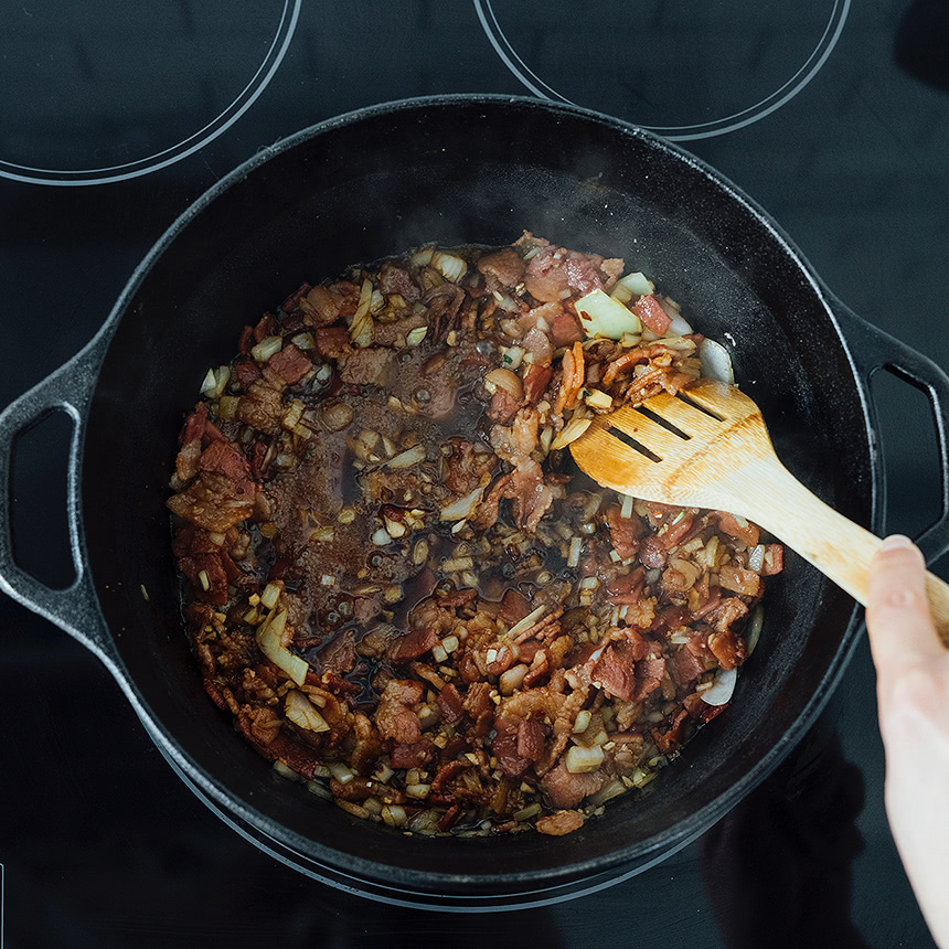 Grilled Cheese with Savory Bacon Jam Step2 LG