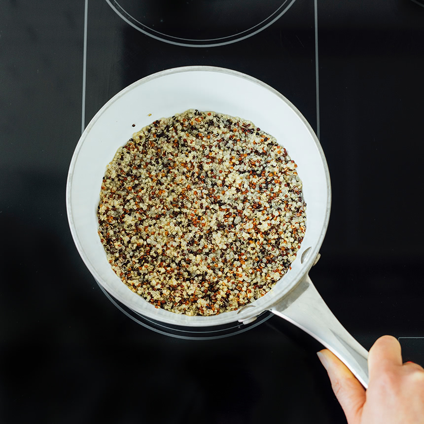Quinoa and Black Bean Veggie Burger Step1
