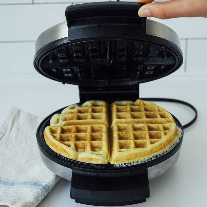 Chicken and Waffles with Spicy Honey Glaze Step4