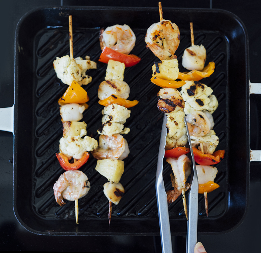 Seafood Cauliflower Pineapple Skewers Step3