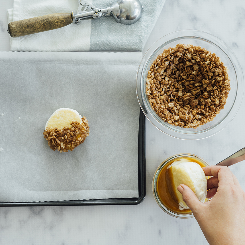 Caramel and Cereal Ice Cream Sandwiches step5