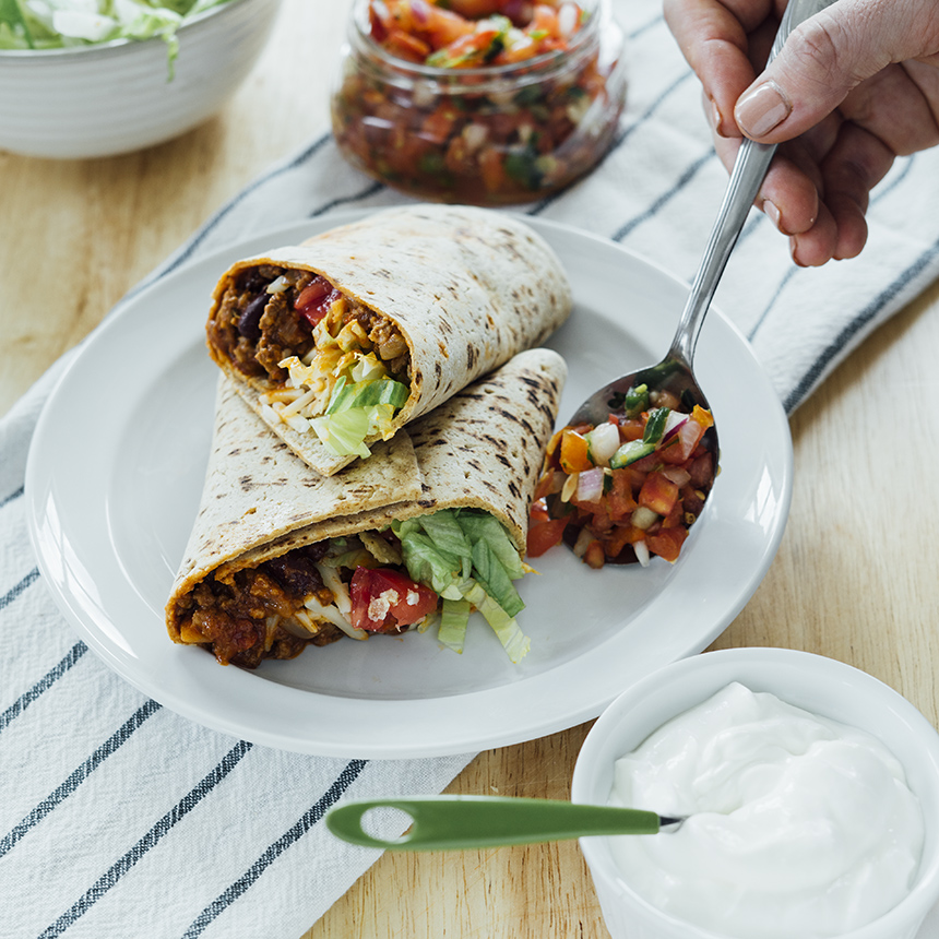 Chili Taco Crunchwrap Step5