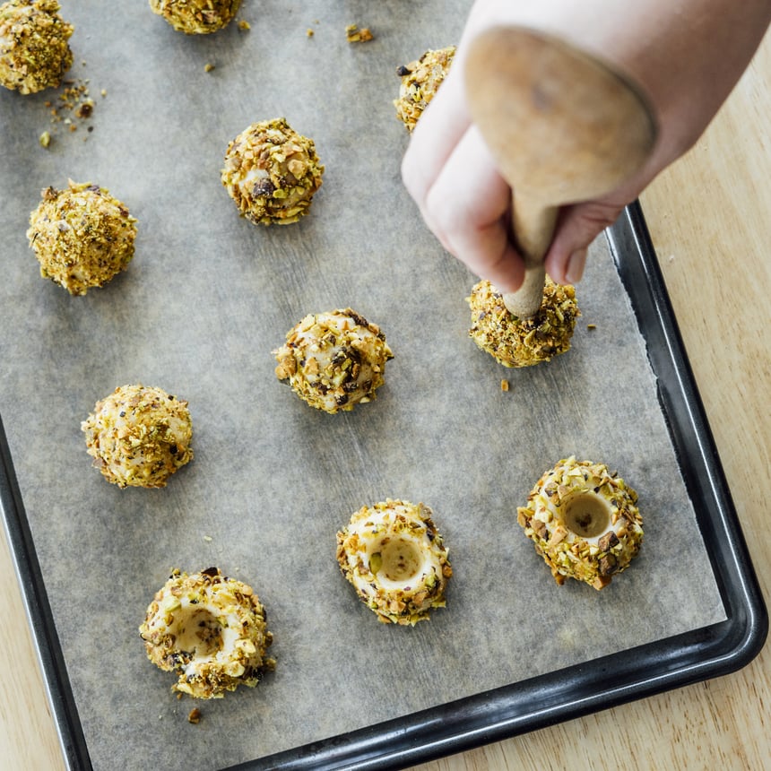 Pistachio Thumbprint Cookies Step4a