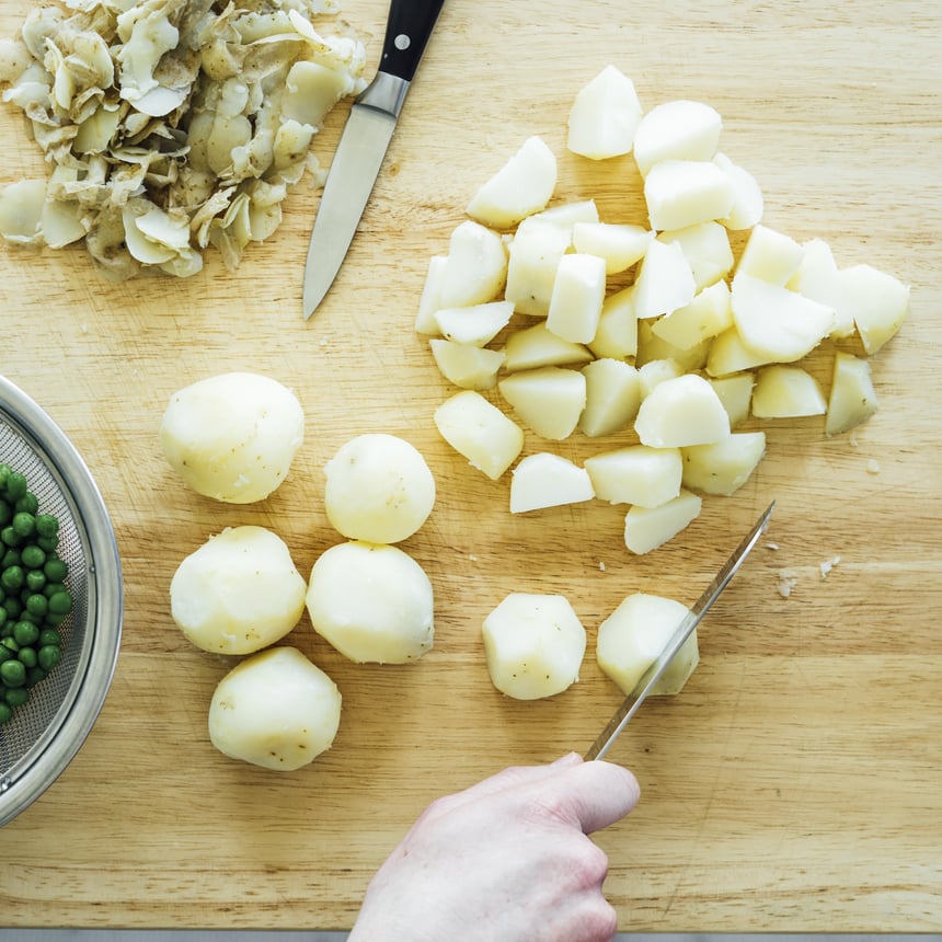 Lemon Herb Potato Salad with Peas Step 1